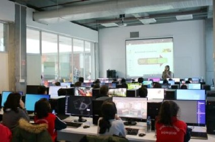 Başakşehir Teknoloji Koridoru Öğrencilere Dokunmaya Devam Ediyor