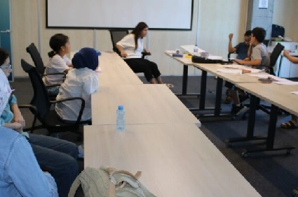 Bir İşaret Bir Kelime, Bir Kelime Bir Anlayış Demek.