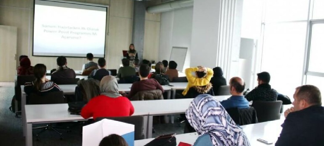 Etkili Sunum Teknikleri Eğitimi Düzenlendi