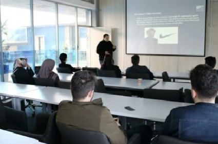 Girişimci Olmak İsteyenlere İlham Veren Bir Seminer: “Girişimcilik Başarı Hikayeleri”