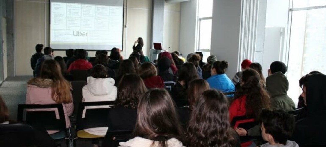Lise Öğrencileri için Girişimcilik Eğitimi