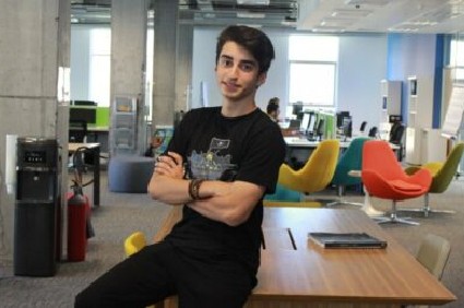 Liseli Girişimci Dev Online Oyun Geliştirdi