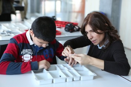 Living Lab’dan ilk, görme engellilere lego eğitimi