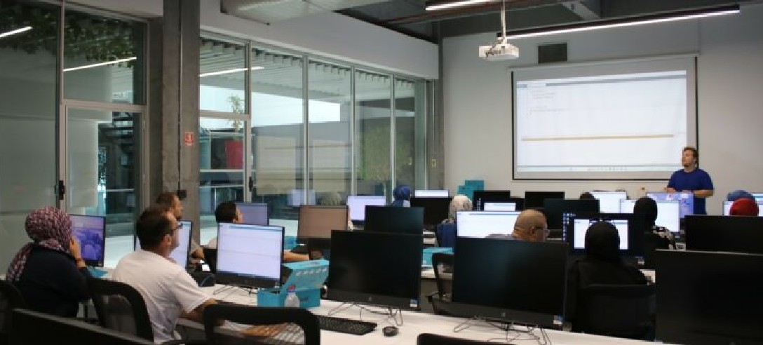 Robotik Kodlama Eğitiminde Öğretmenler İle Buluşuldu.