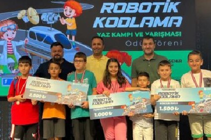 Robotik Kodlama Yaz Kampı Ve Yarışması