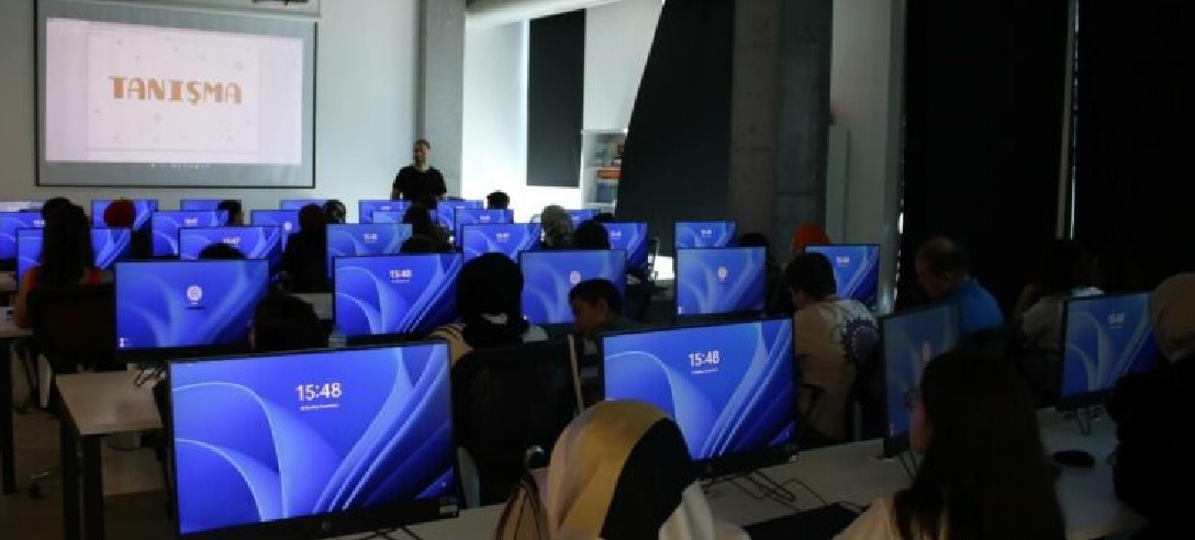 Yaz Tatilinde Akıllı Telefonları Fotoğraf Makinesi Haline Getirdik