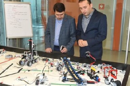 Vali Şahin, Living-Lab’i Ziyaret Etti