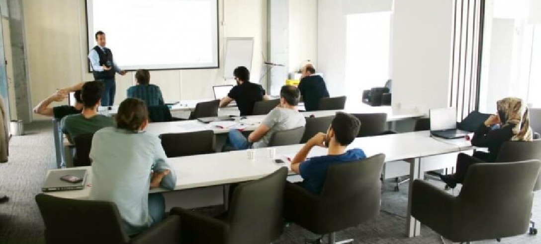 Yatırımcı Sunumu Hazırlama ve Finansal Kaynaklara Erişim