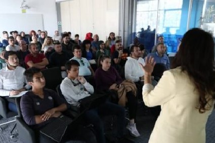 Başakşehir Living Lab’da Yapay Zekâ Konuşuldu